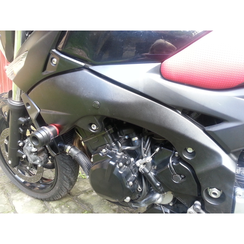 Suzuki GSR 600 enkel punt kit Pijl