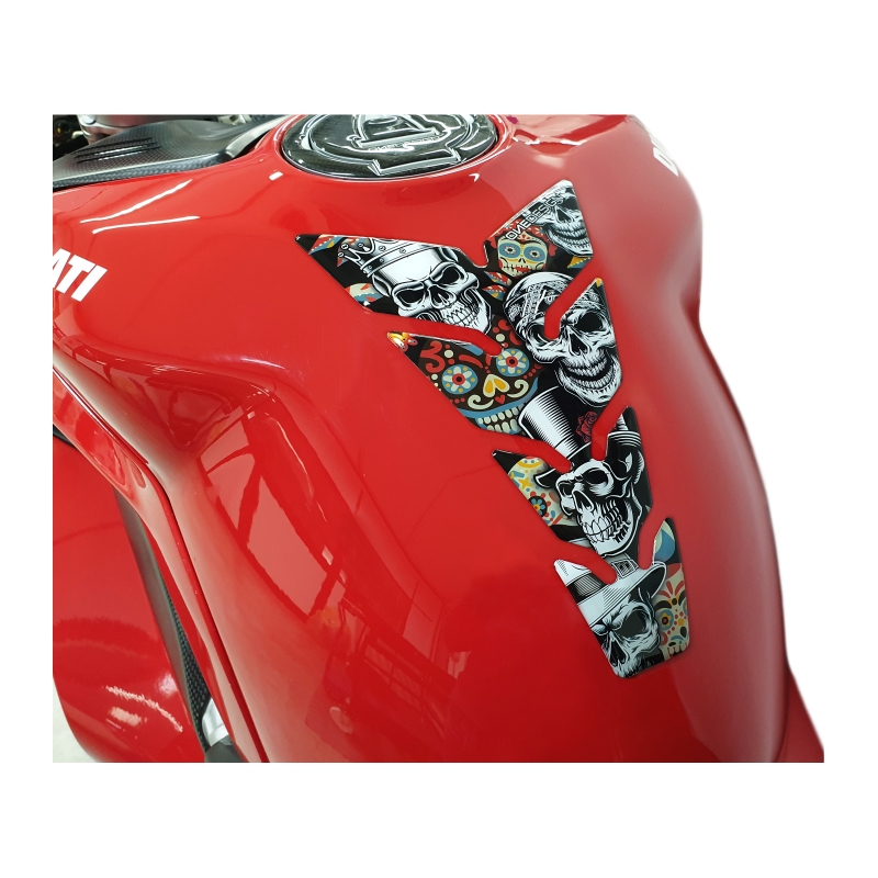 Brandstoftanksticker afdrukken - Max Skulls2