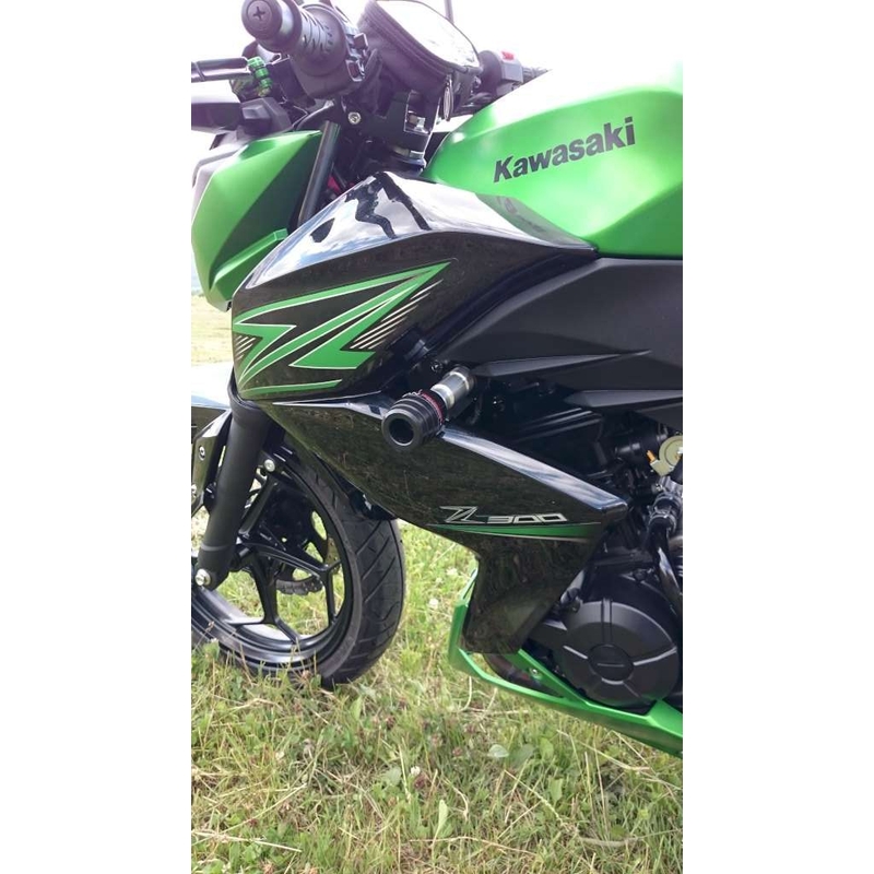 Kawasaki Z-300 Pijl