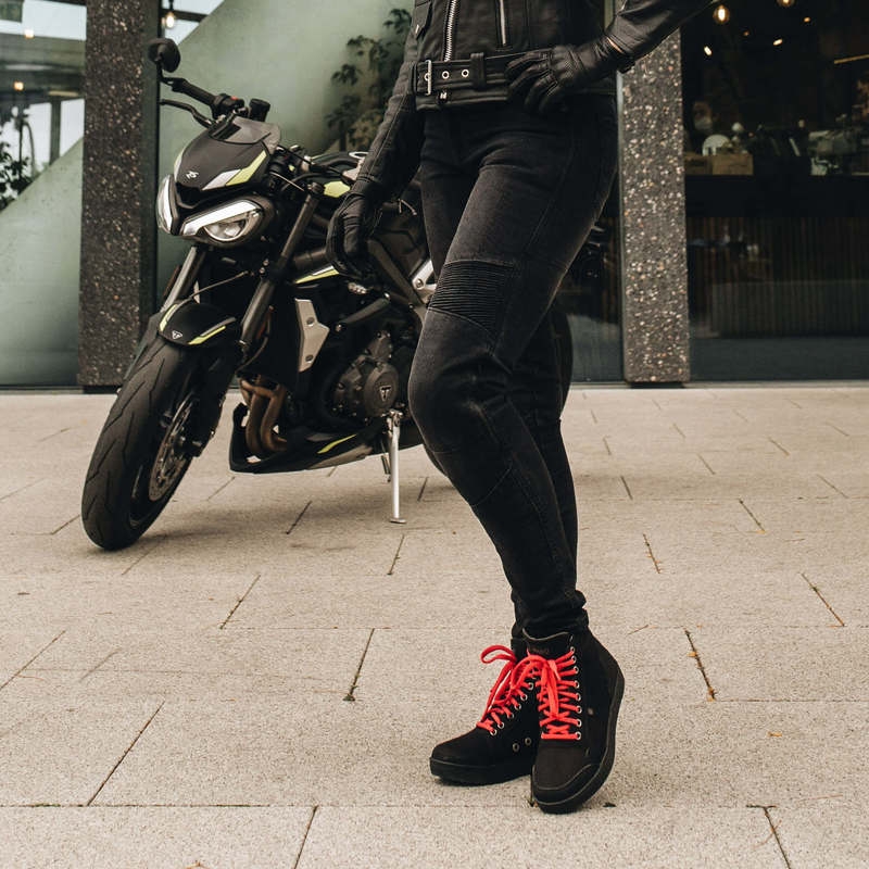 Damesmodel Ozone Agness II Black Motorcycle Jeans