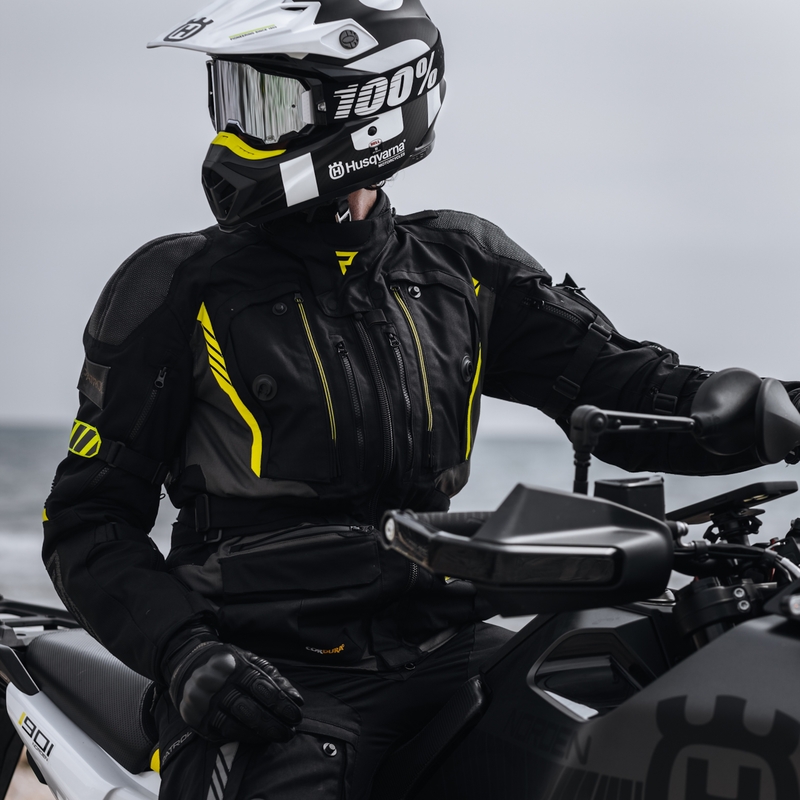 Rebelhorn Patrol zwart-grijs-fluo gele motorjas