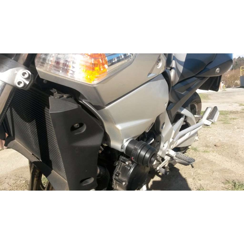 Suzuki GSR 600 enkel punt kit Pijl