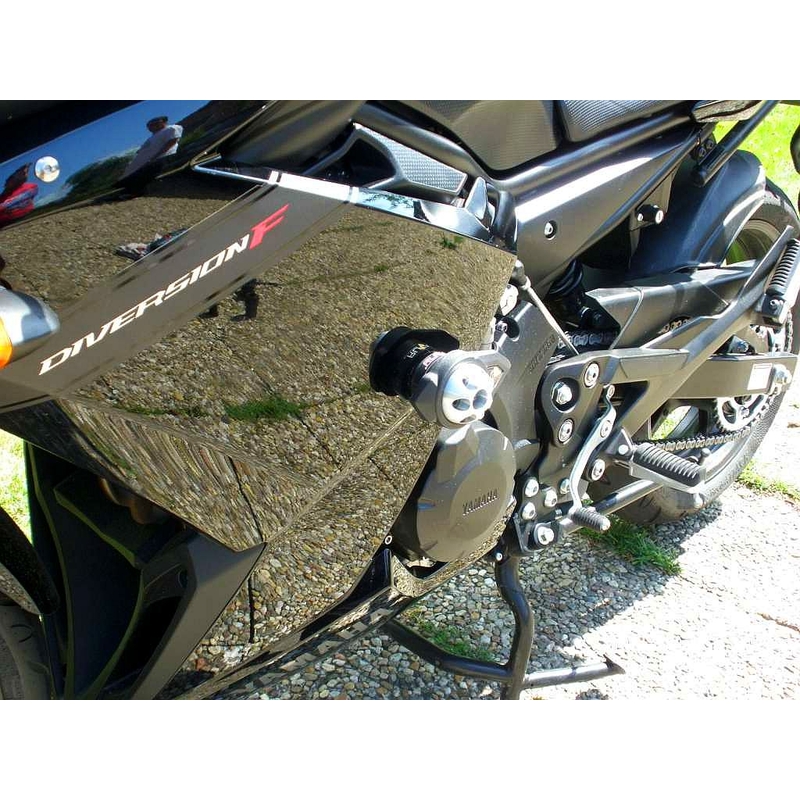 Yamaha XJ-6F (09-) Pijl