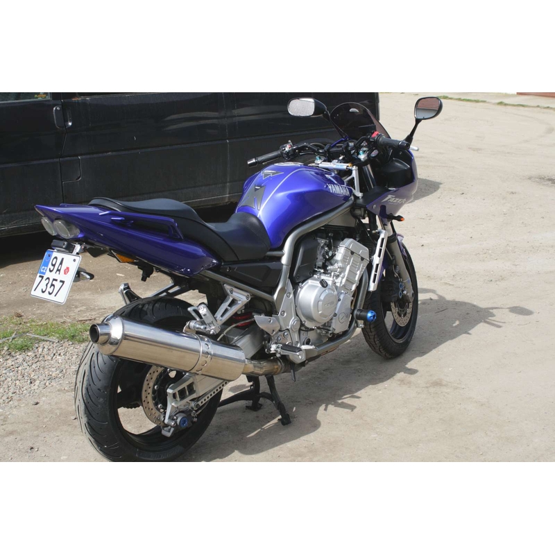 Yamaha FZS 1000 (01-05) Pijl