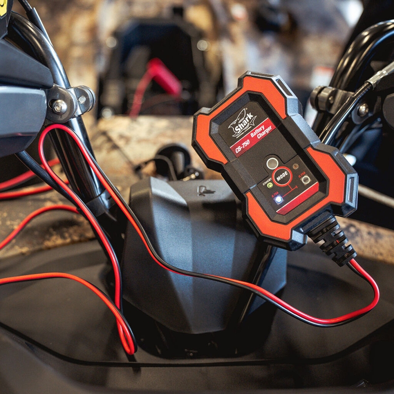 Slimme oplader SHARK CB-750