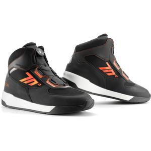Motorlaarzen SEVENTY DEGREES SD-BC10 zwart-oranje uitverkoop
