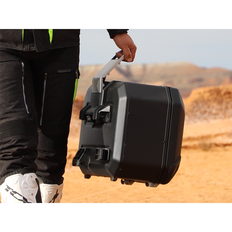 Kompletní sada černých hliníkových kufrů SHAD TERRA BLACK, 37L topcase   36L/47L boční kufry, včetně montážní sady a plotny SHAD HONDA CRF 1100 Africa Twin