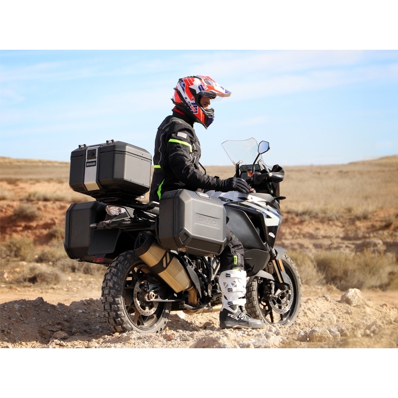 Kompletní sada černých hliníkových kufrů SHAD TERRA BLACK, 37L topcase   36L/47L boční kufry, včetně montážní sady a plotny SHAD HONDA CRF 1100 Africa Twin