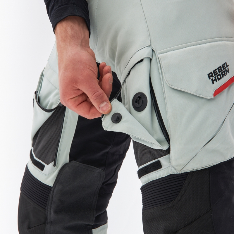Rebelhorn Range Grijs-Zwart-Rode Motorbroek