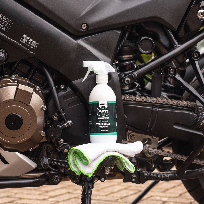 Motorfiets- en fietsreiniger (zonder water) MINT 500 ml
