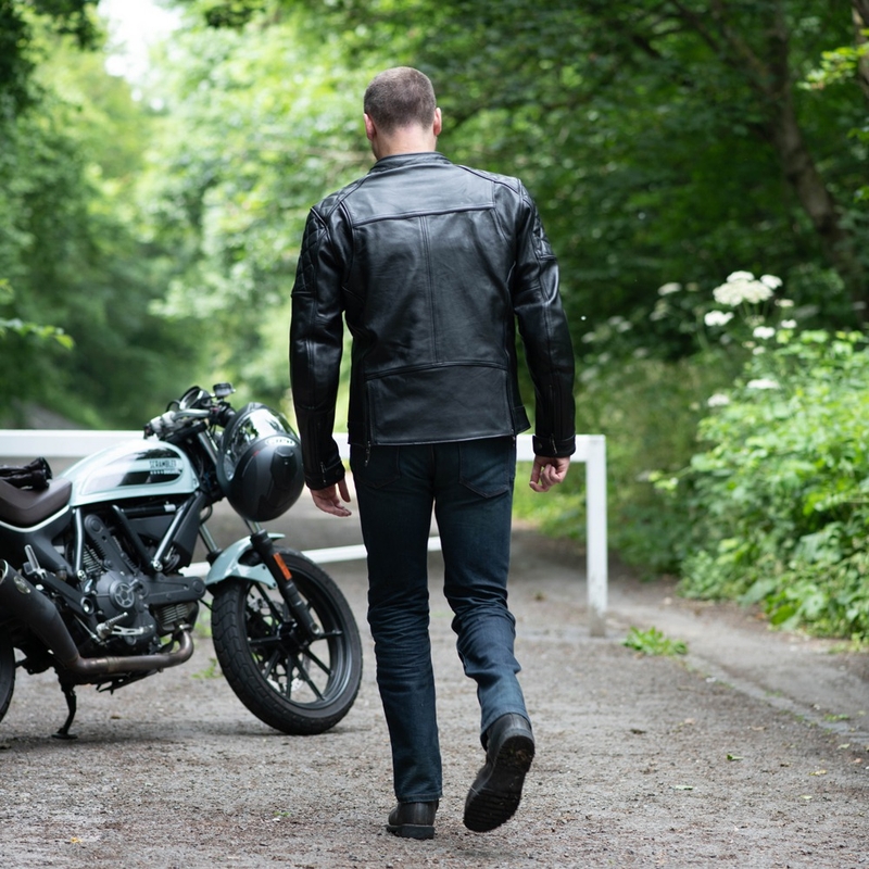 Oxford Route 73 2.0 Zwart Leren Motorjack