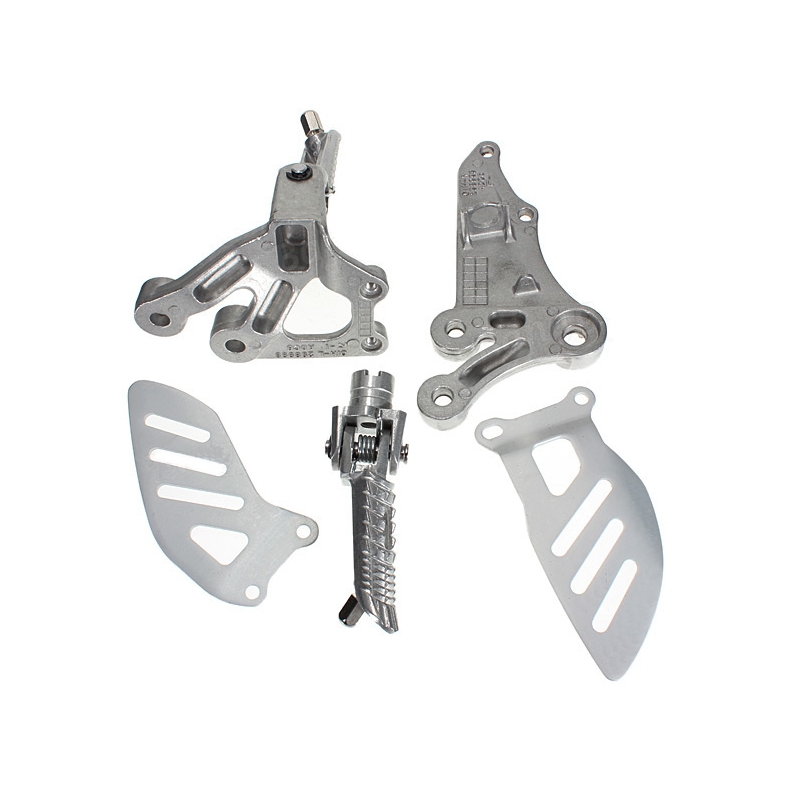 Přední držák se stupačkami R-TECH Suzuki GSXR1000 (05-14) výprodej