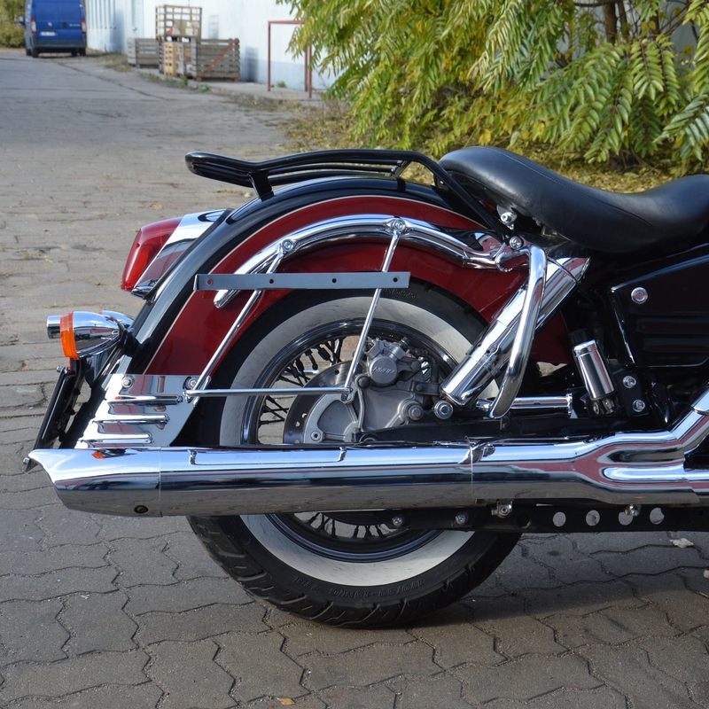 Steunframes voor fietstassen met rugleuning HONDA VT1100 C3 Aero chroom