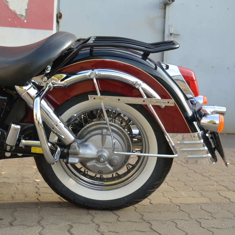 Steunframes voor fietstassen met rugleuning HONDA VT1100 C3 Aero chroom