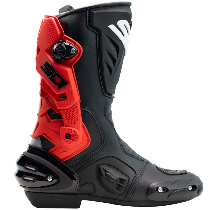 SiDi Vertigo 2 rood met zwarte motorlaarzen