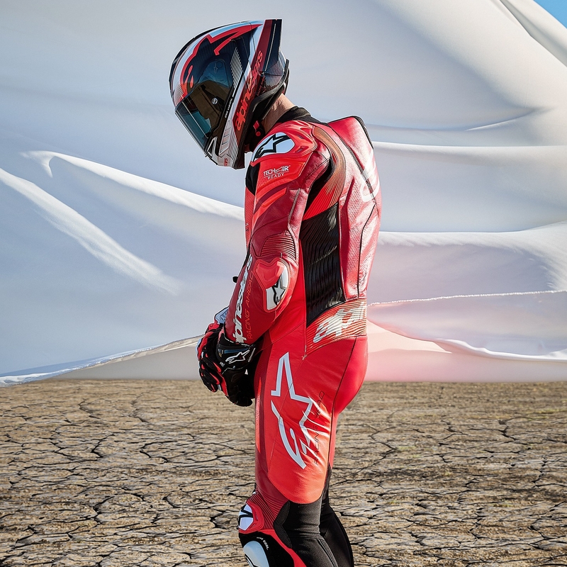 Alpinestars GP Plus V4 Sprint Eendelig Leren Motorpak, Tech-Air Compatibel, Fluo Rood-Rood-Wit-Zwart
