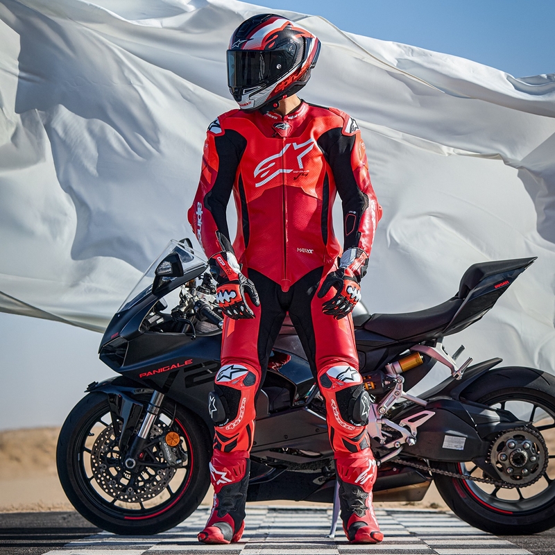 Alpinestars GP Plus V4 Sprint Eendelig Leren Motorpak, Tech-Air Compatibel, Fluo Rood-Rood-Wit-Zwart