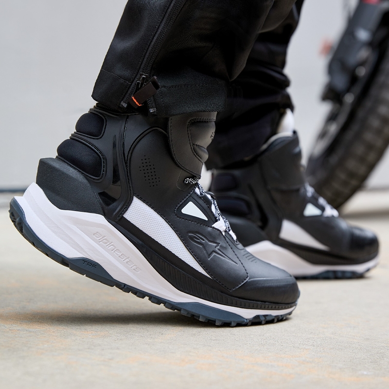 Alpinestars Speedstreet motorlaarzen zwart-wit