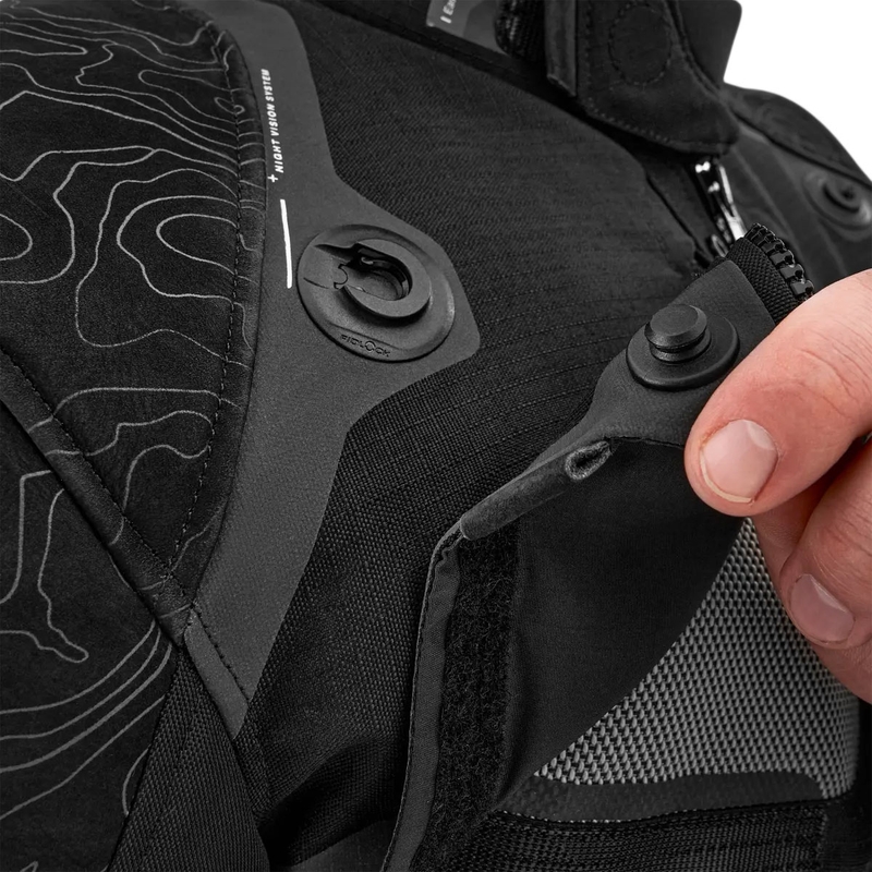 Shima Tracker motorjack zwart