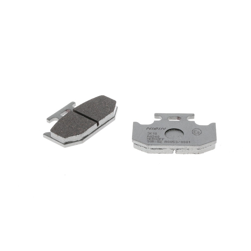 Remblokken NISSIN semi-metallische samenstelling 62x40,6x8,7 mm 2 stuks