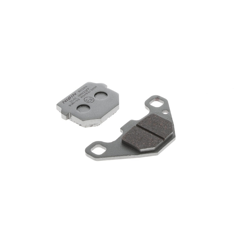 Remblokken NISSIN semi-metallische samenstelling M501-390 2 stuks.