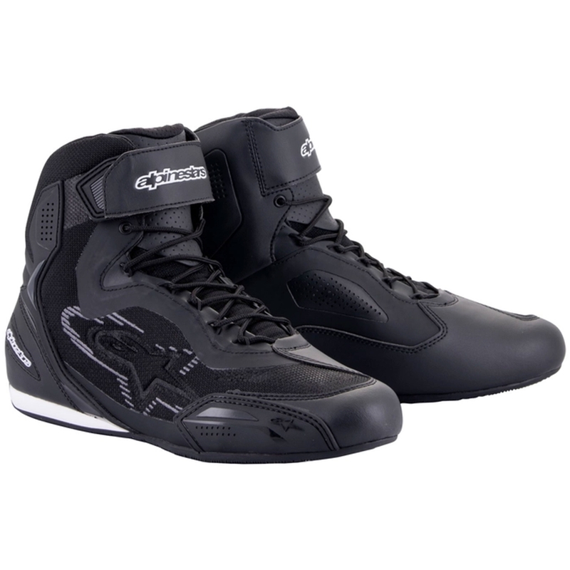 Alpinestars Faster-3 Rideknit zwart met grijze motorlaarzen