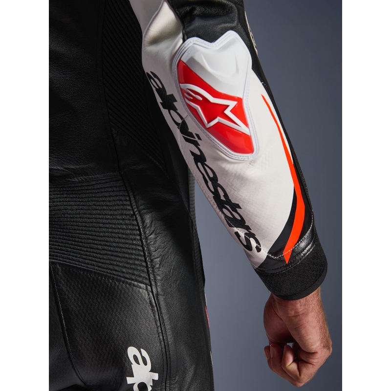Alpinestars GP TECH V5 eendelig leren motorpak zwart-wit-fluorrood