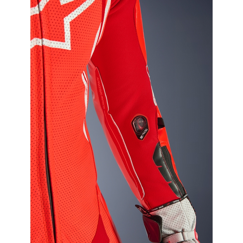Alpinestars GP TECH V5 eendelig motorpak van leer in fluorescerend rood-rood-wit