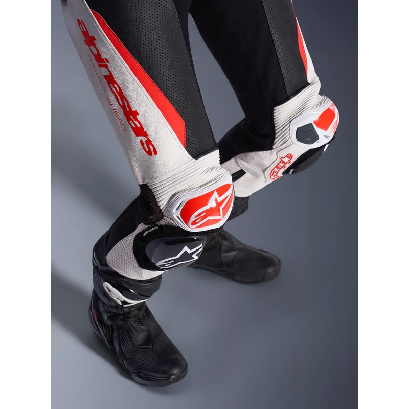 Alpinestars Stella GP-R7 dames motorpak uit één stuk van leer, wit-fluorescerend rood-zwart