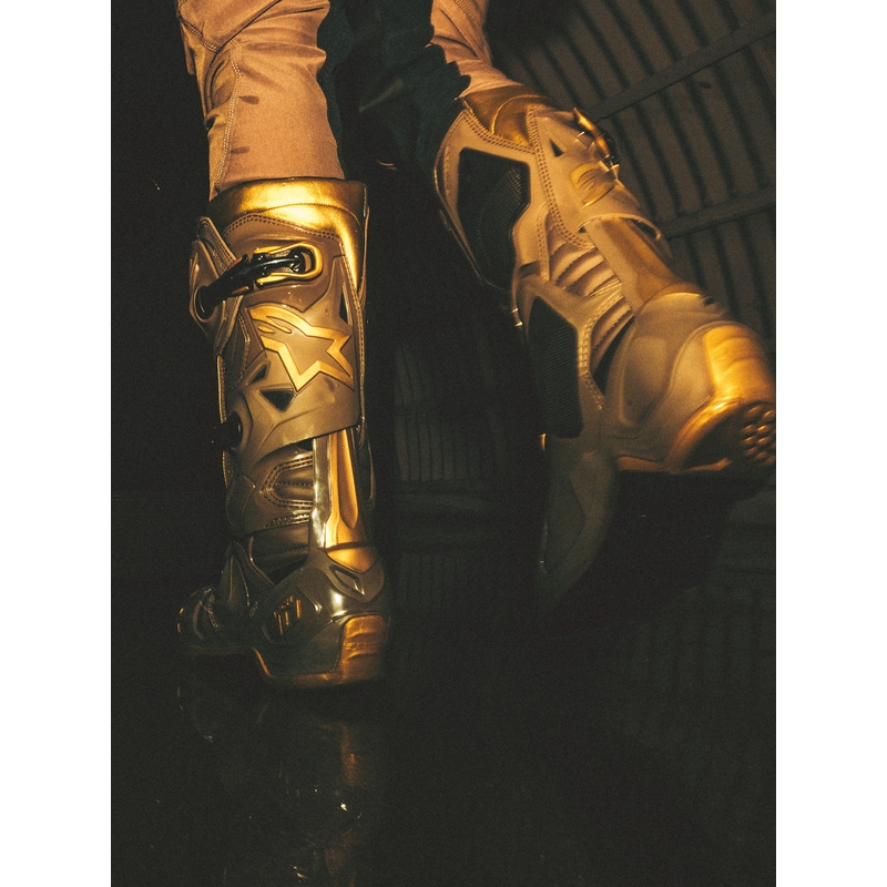 Alpinestars TECH 10 Limited Edition AIR GOLD Motorlaarzen Bruin Goud