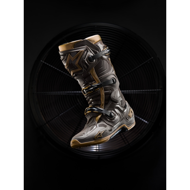 Alpinestars TECH 10 Limited Edition AIR GOLD Motorlaarzen Bruin Goud